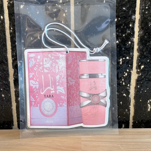 Accessories - Pink Yara Air Freshener